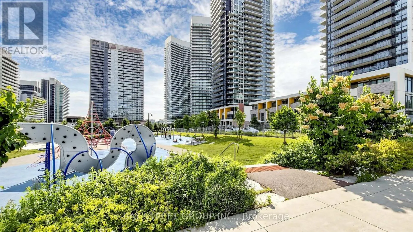2515 - 95 MCMAHON DRIVE