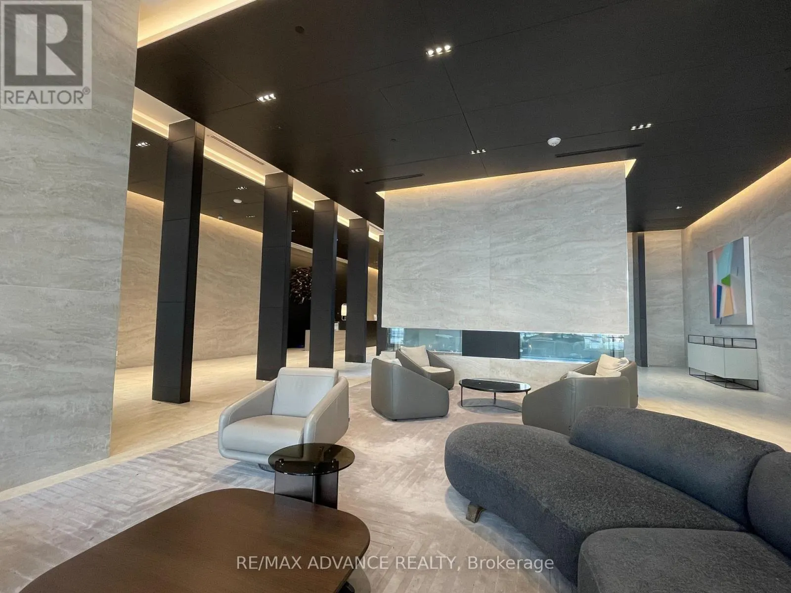 3306 - 2221 YONGE STREET