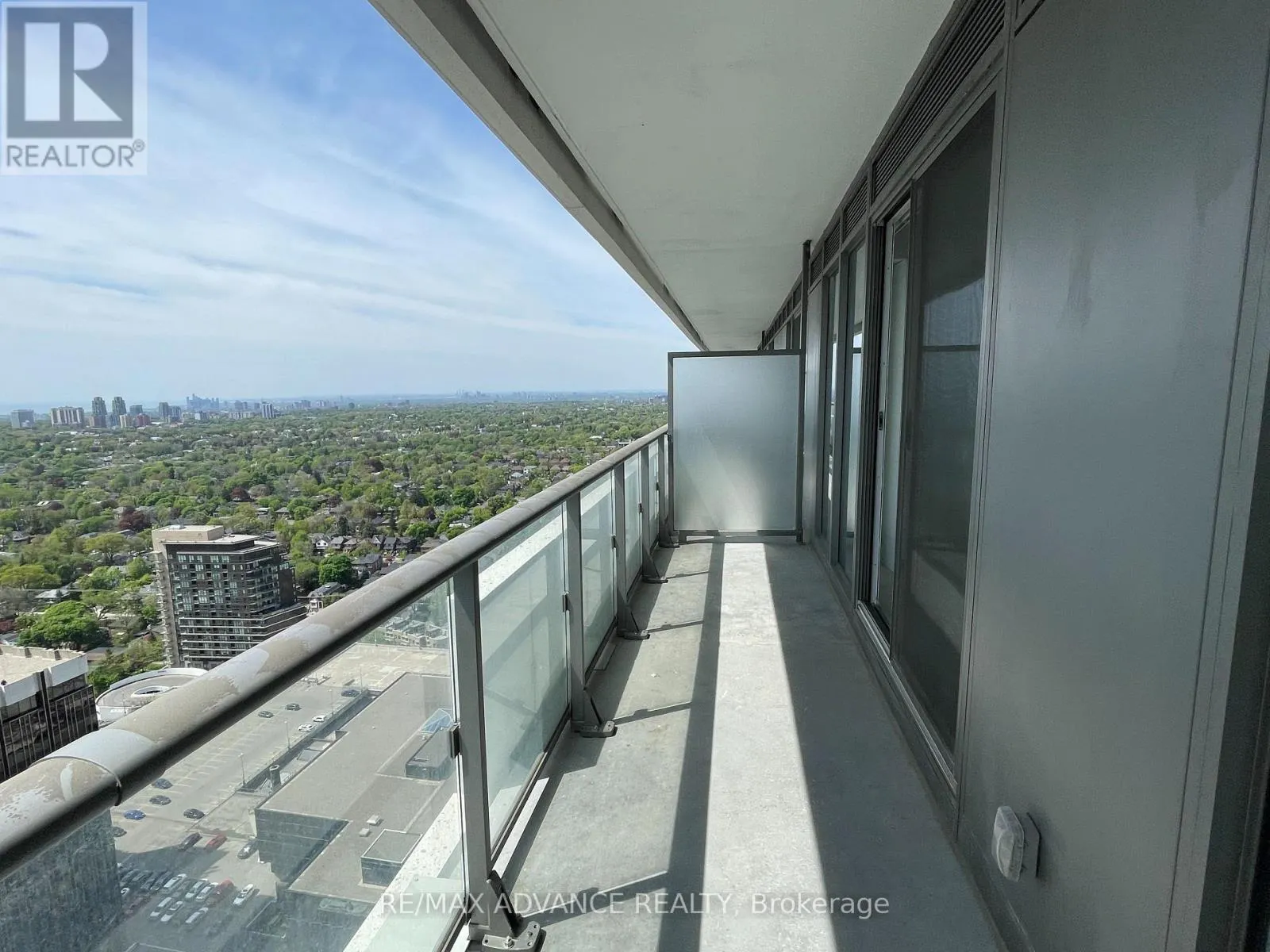3306 - 2221 YONGE STREET
