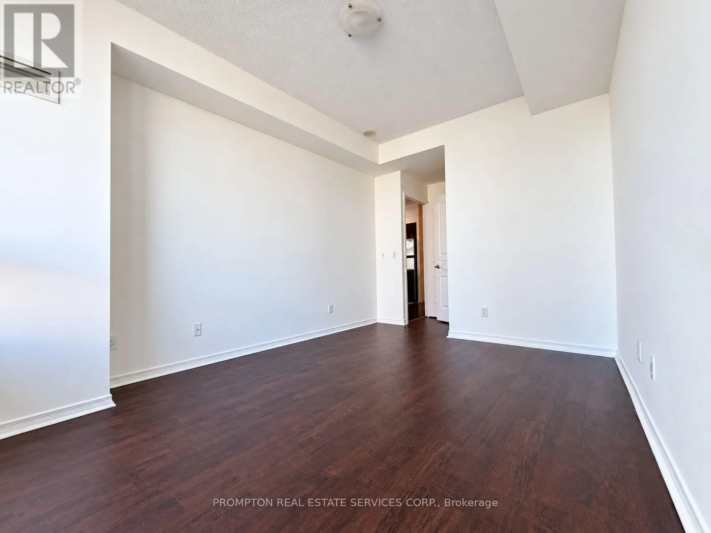 1115 - 509 BEECROFT AVENUE
