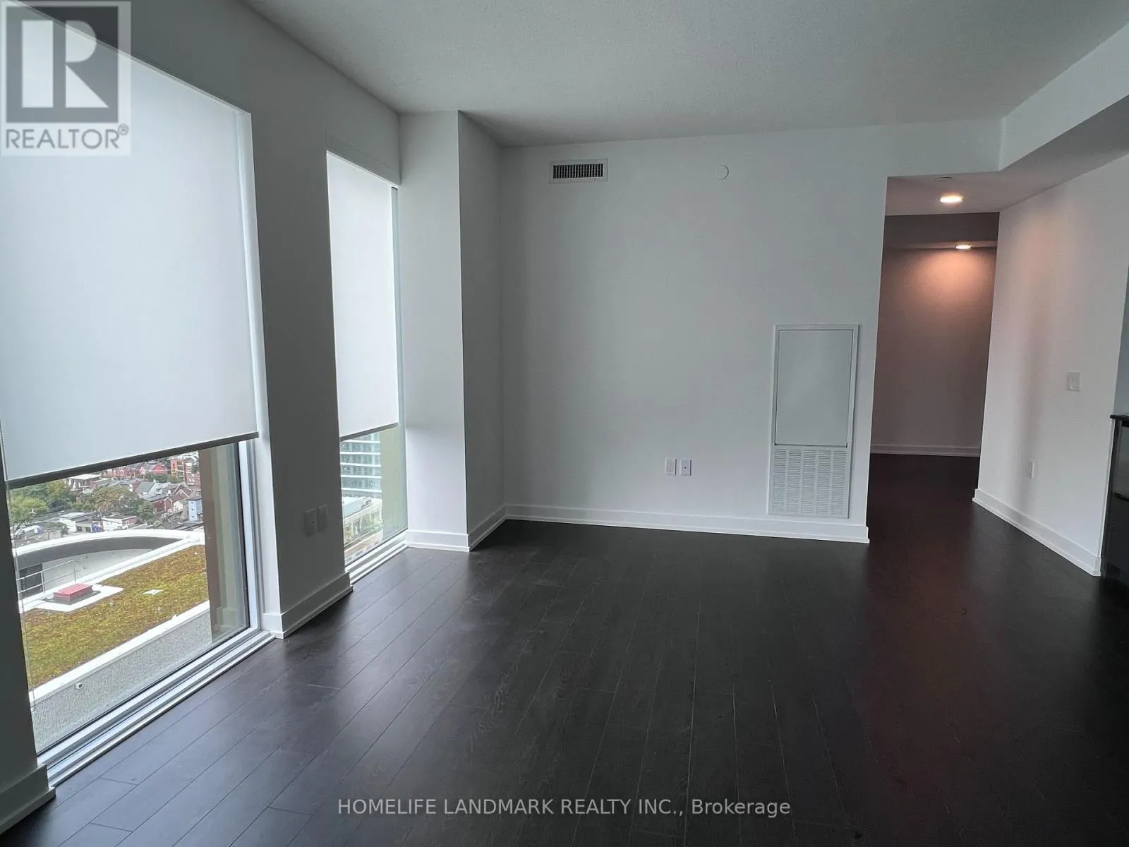 2408 - 238 SIMCOE STREET