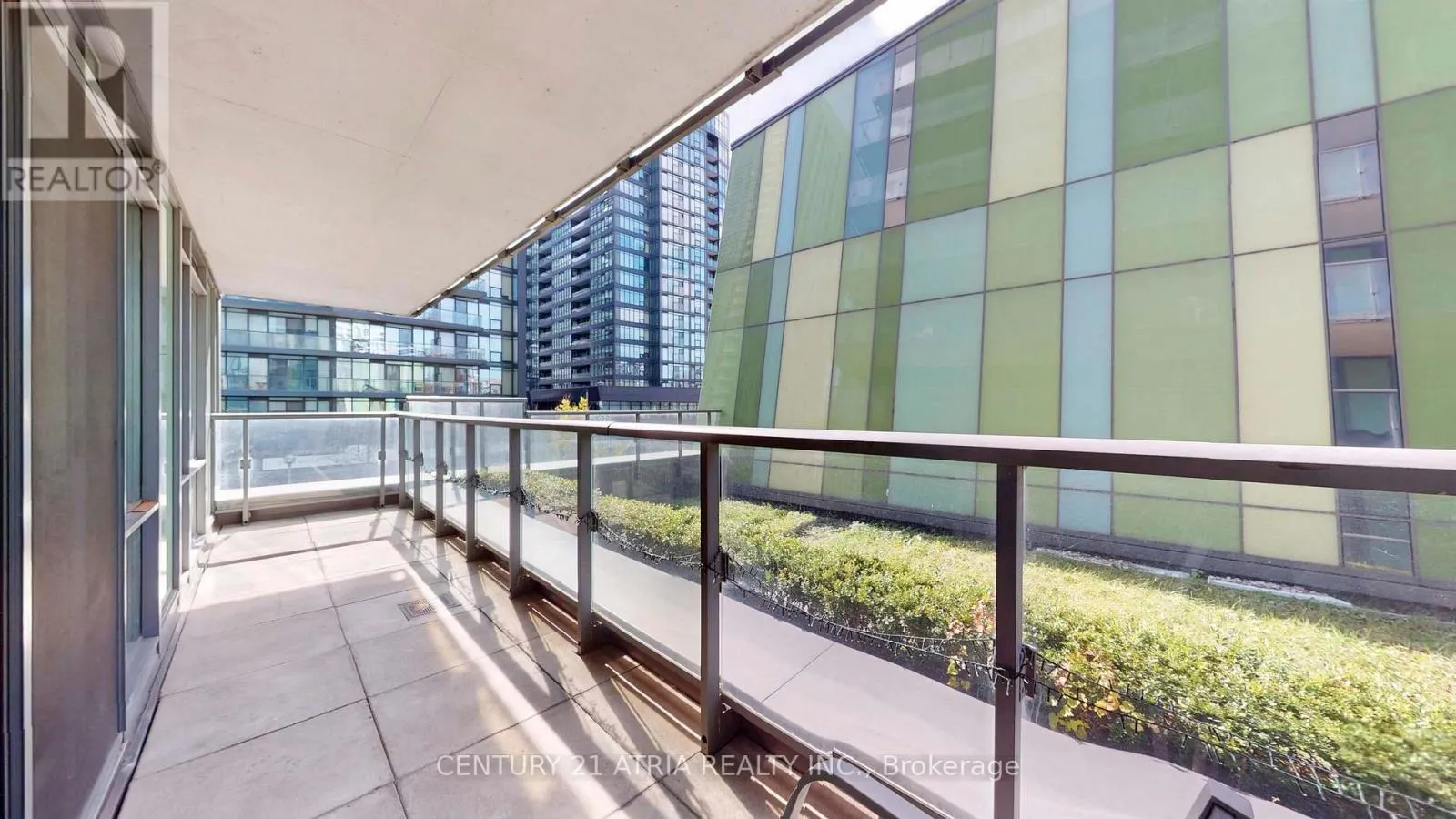 211 - 170 FORT YORK BOULEVARD