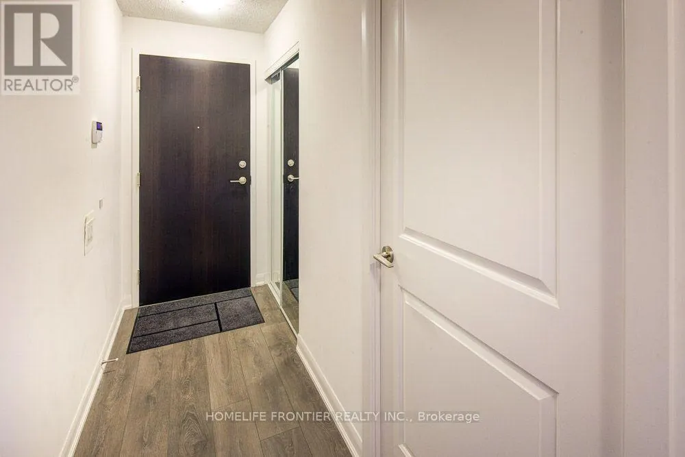 1709 - 5162 YONGE STREET