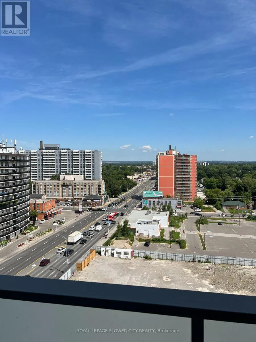 1112 - 7 GOLDEN LION HEIGHTS