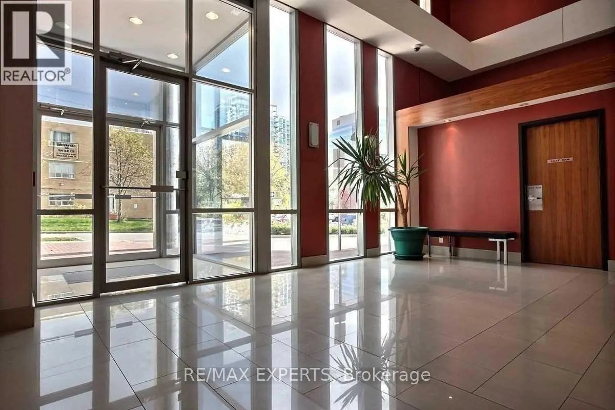 1509 - 30 CANTERBURY PLACE