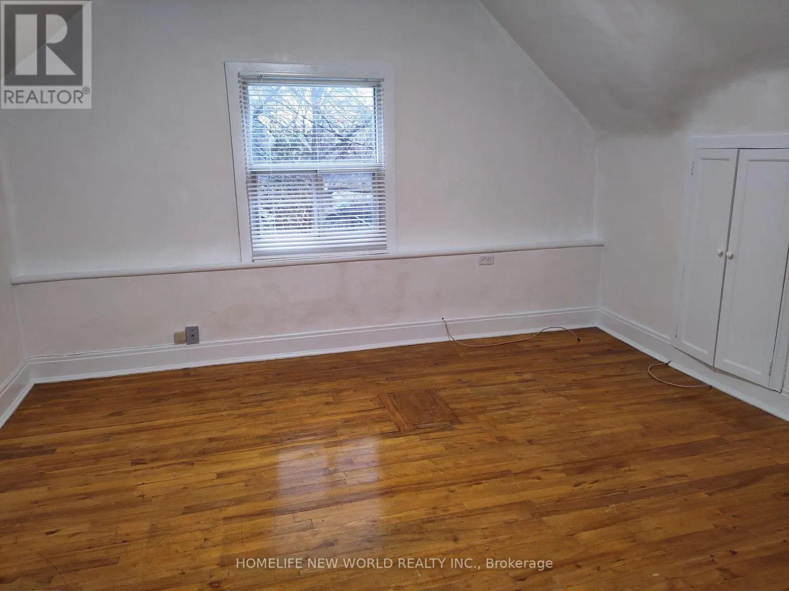 GR, 2ND - 17 BONNINGTON PLACE