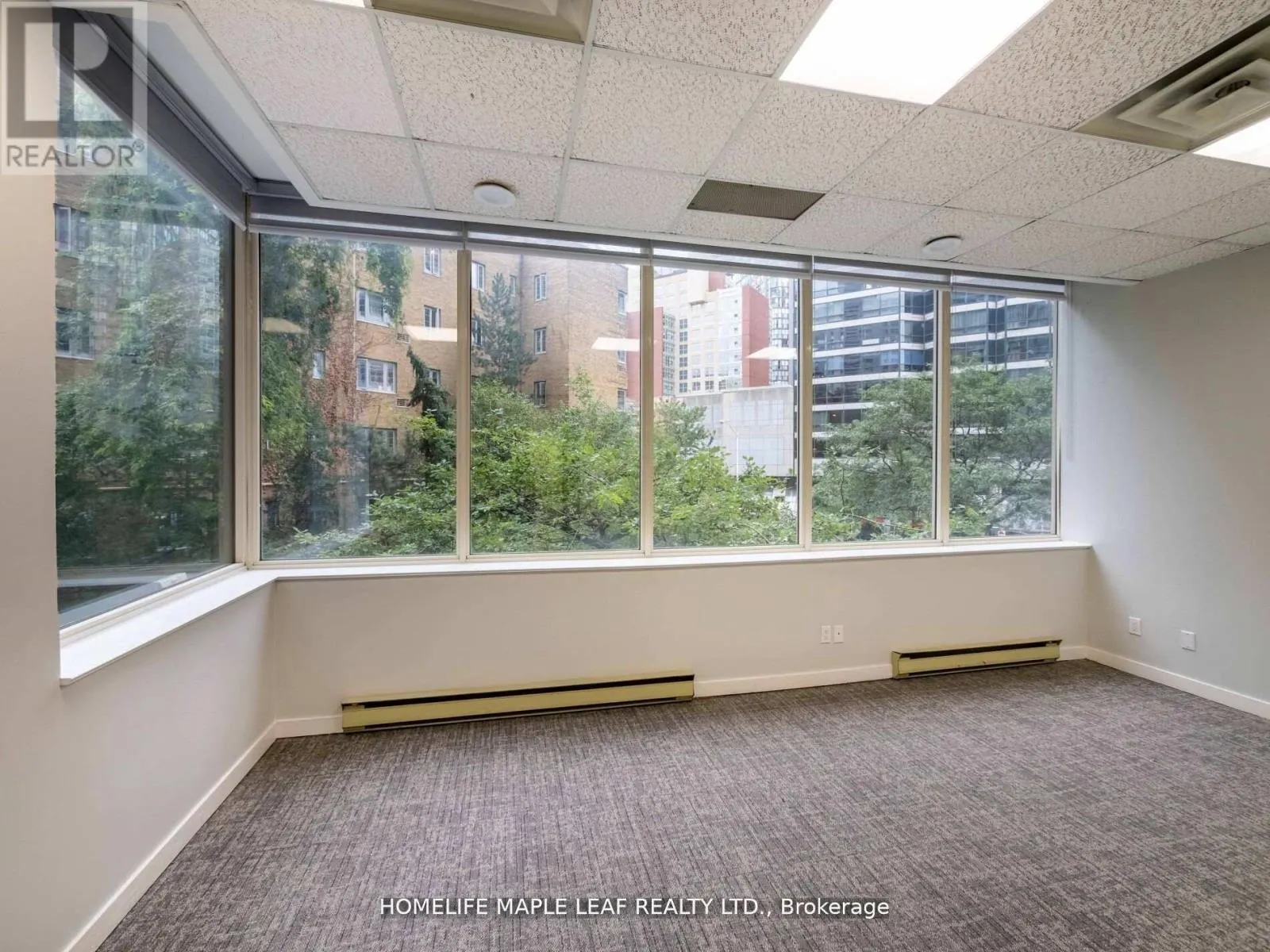 219 - 1033 BAY STREET