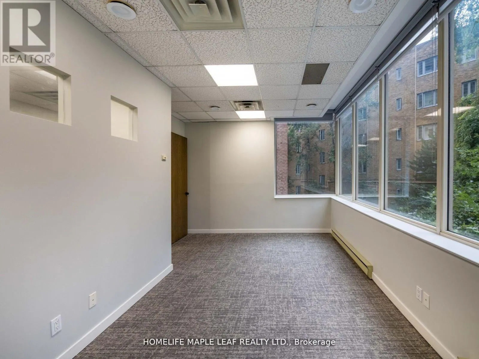 219 - 1033 BAY STREET