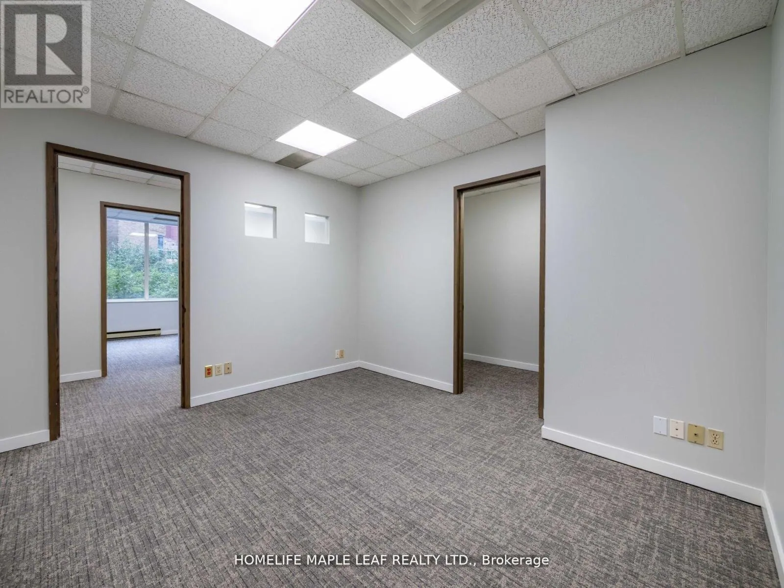 219 - 1033 BAY STREET