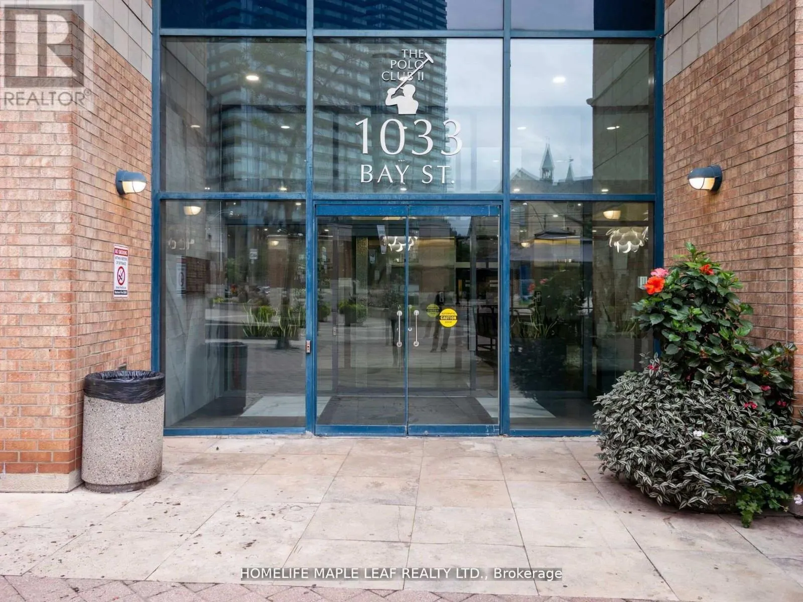 219 - 1033 BAY STREET
