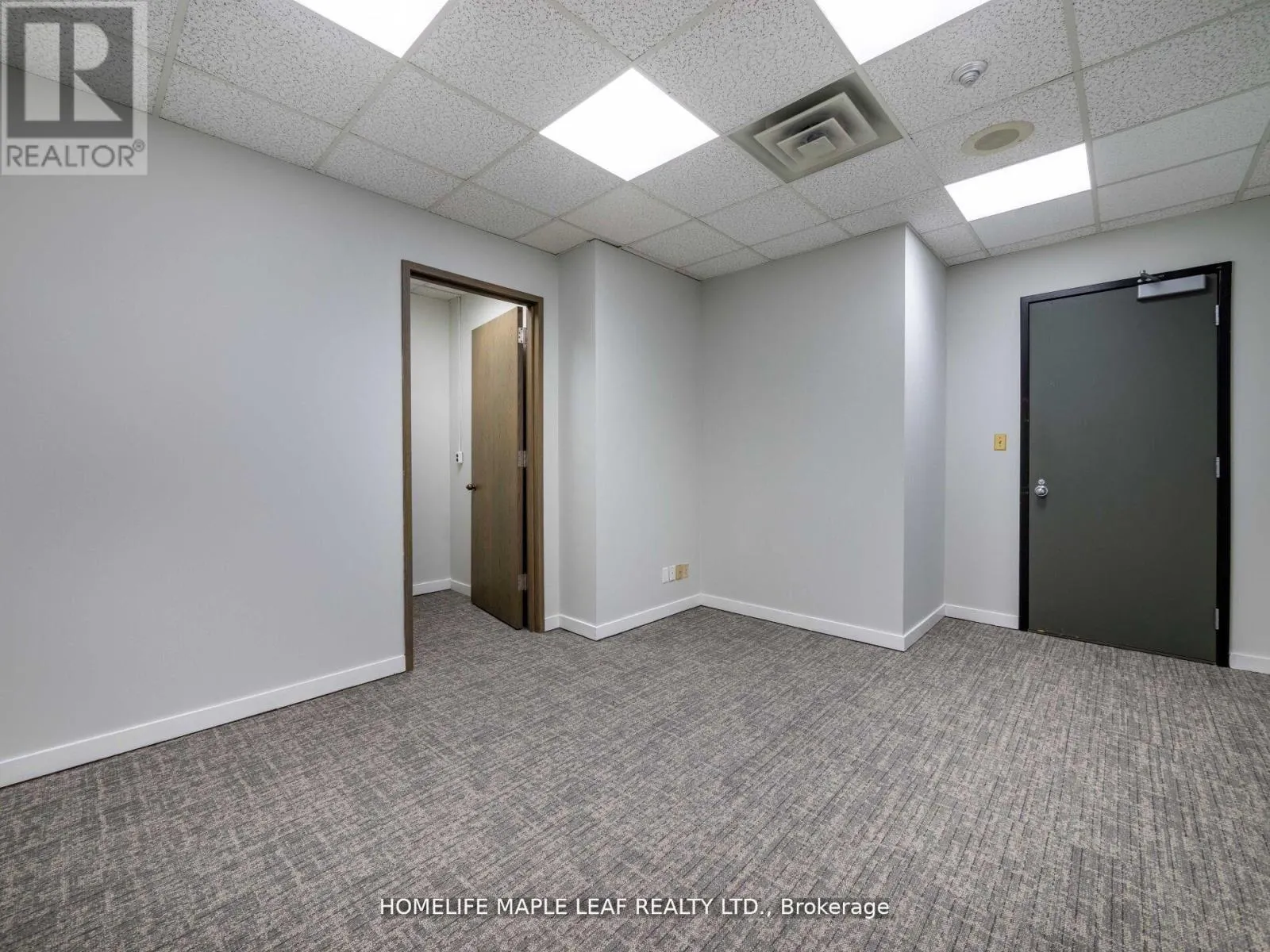 219 - 1033 BAY STREET
