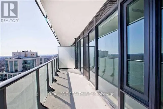 2006 - 185 ROEHAMPTON AVENUE