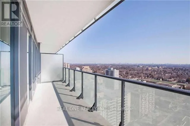 2006 - 185 ROEHAMPTON AVENUE