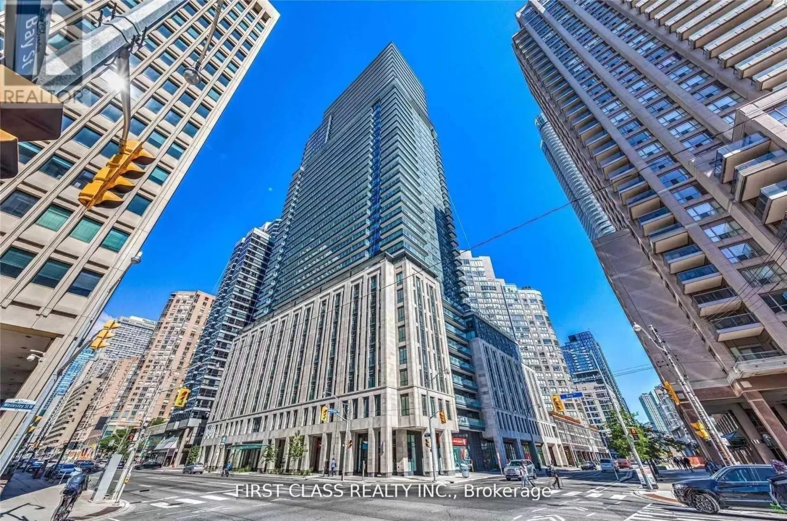 1605 - 955 BAY STREET