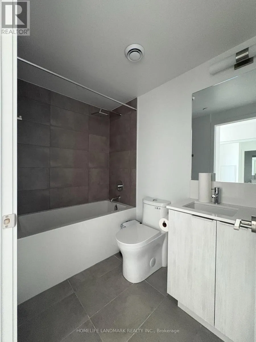 1616 - 8 WELLESLEY STREET W