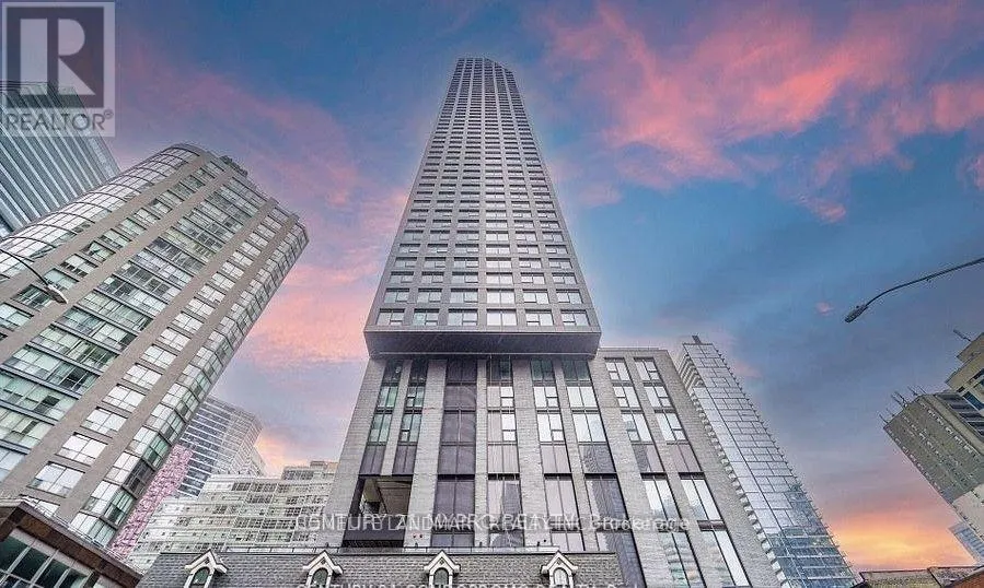 1616 - 8 WELLESLEY STREET W