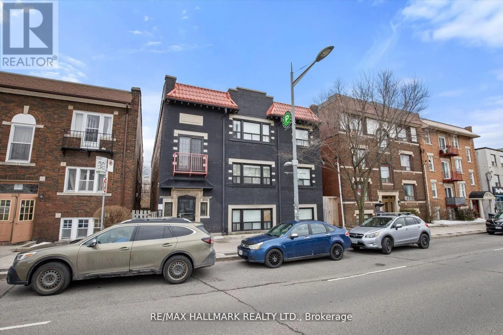 14 - 595 ST CLAIR AVENUE W
