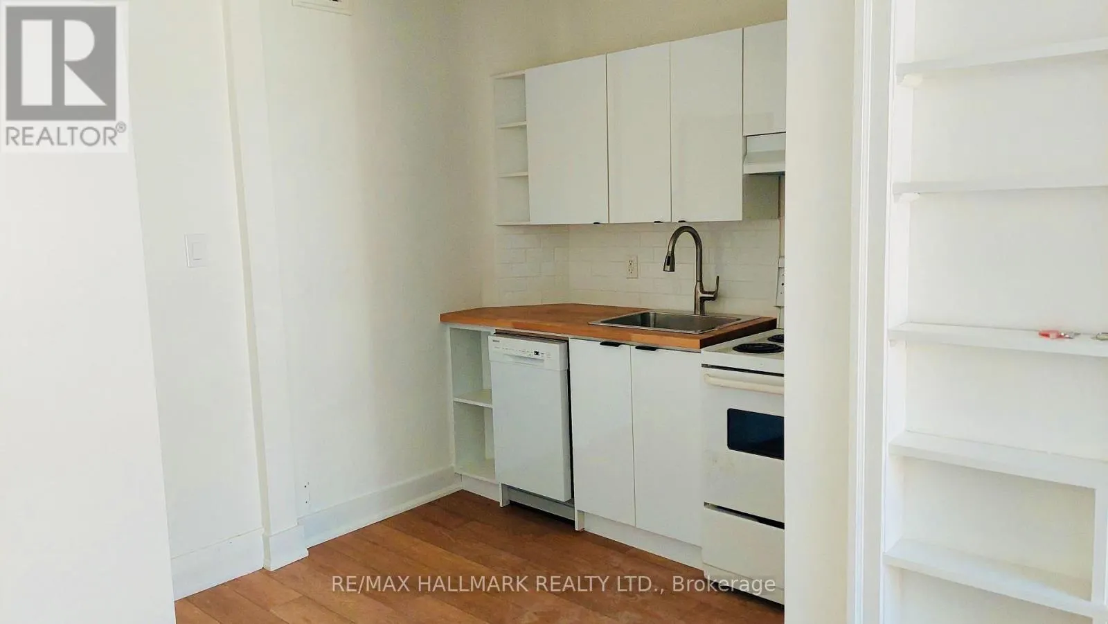 14 - 595 ST CLAIR AVENUE W