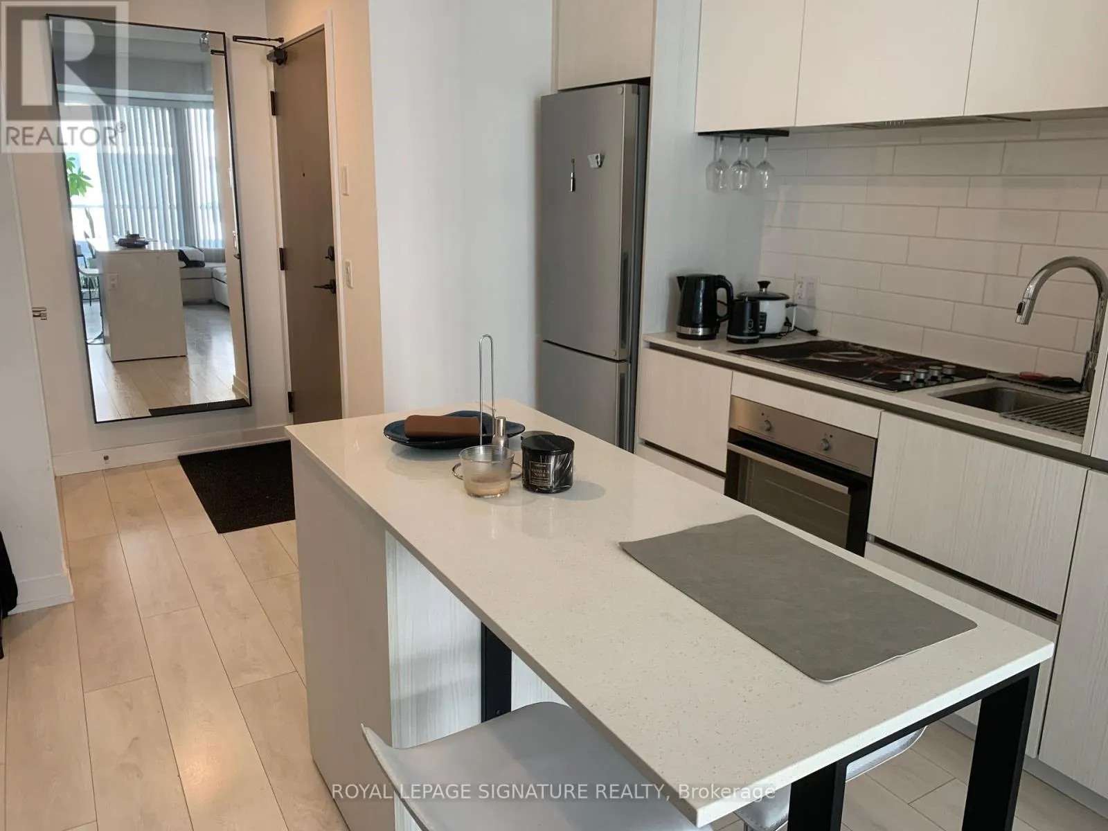 1310 - 225 SUMACH STREET