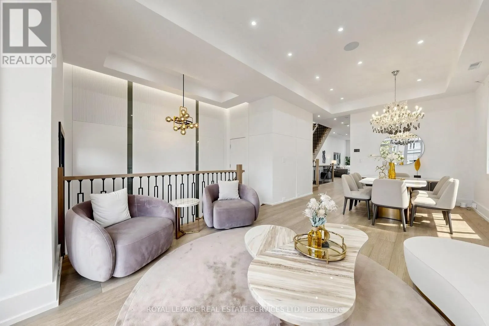 383 MELROSE AVENUE