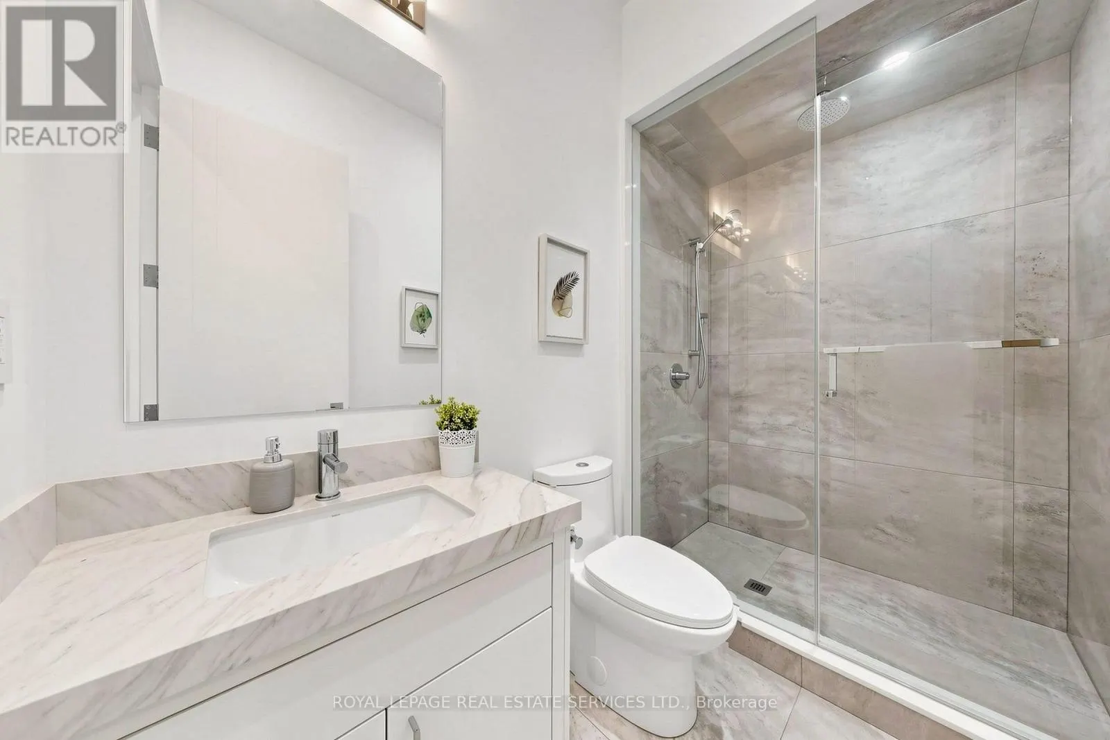 383 MELROSE AVENUE
