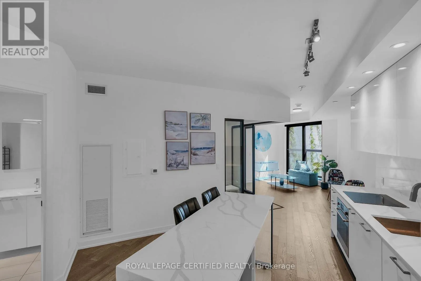411 - 200 SUDBURY STREET