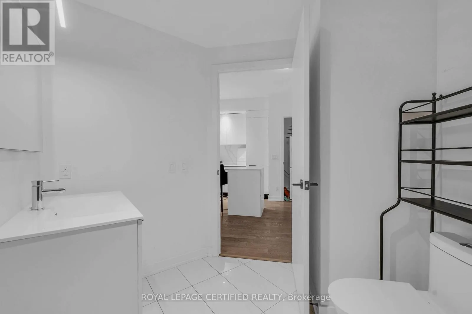 411 - 200 SUDBURY STREET