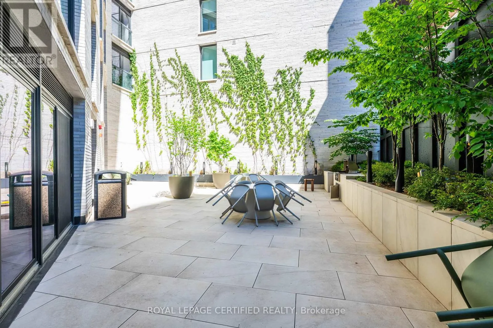 411 - 200 SUDBURY STREET