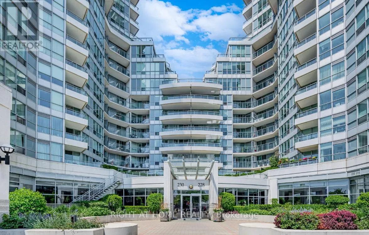 222 - 230 QUEENS QUAY W