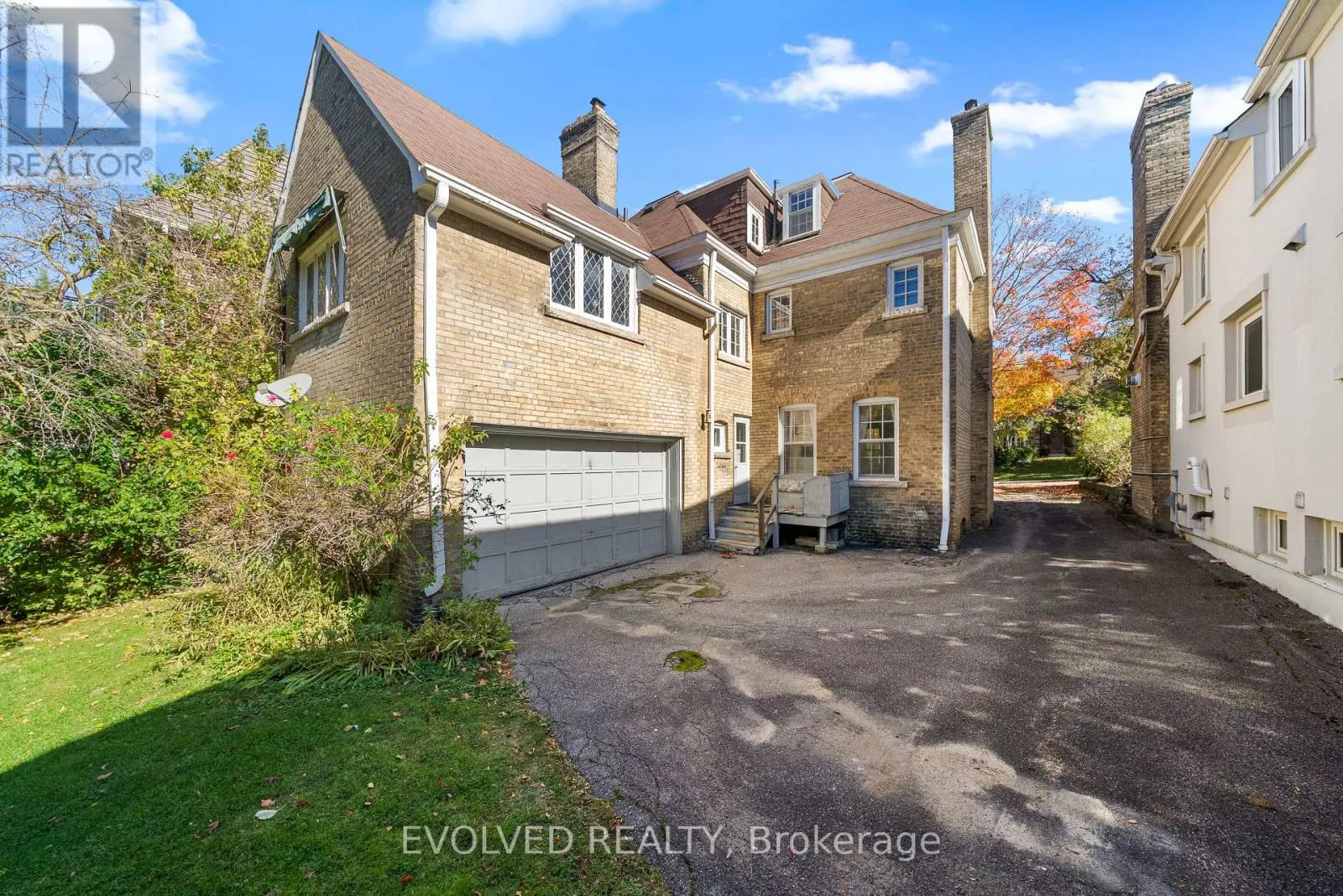 4 DUNLOE ROAD