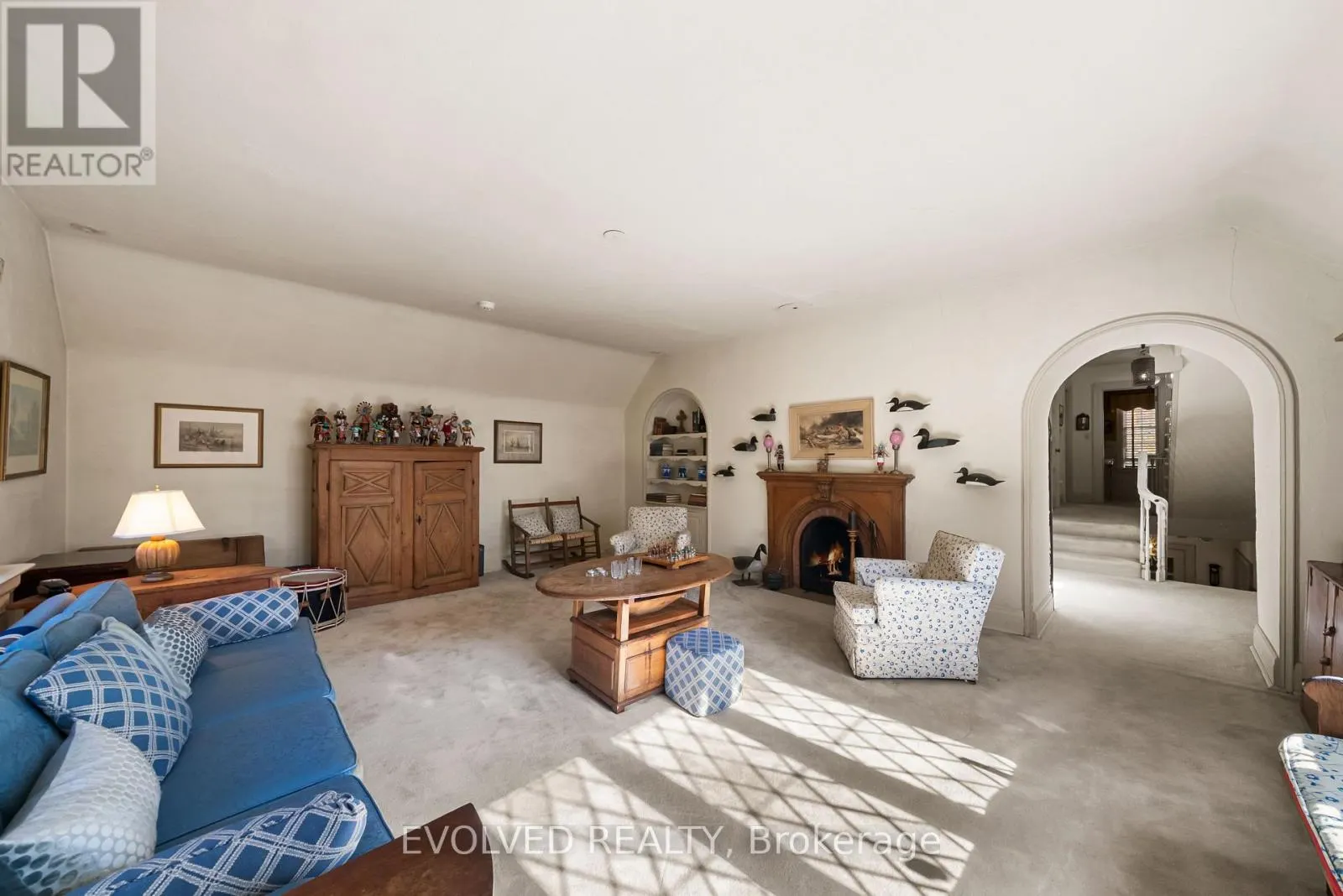 4 DUNLOE ROAD
