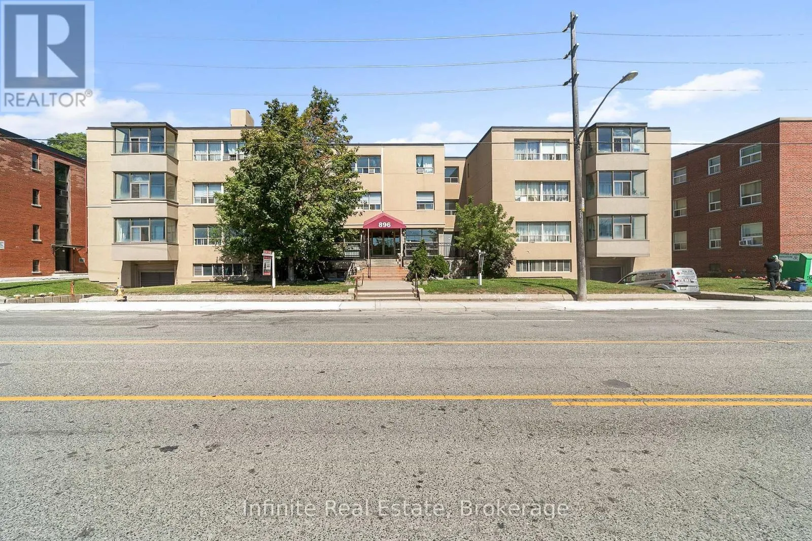 309 - 896 EGLINTON AVENUE E