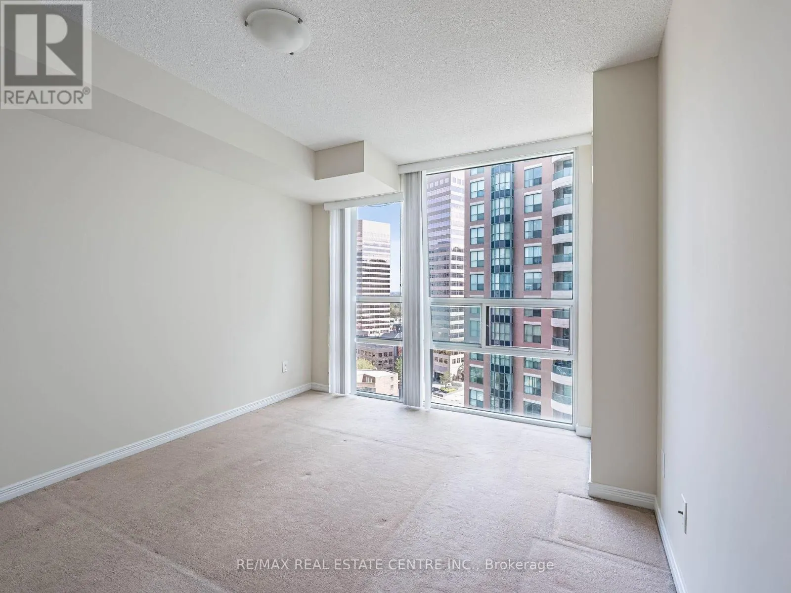 1817 - 509 BEECROFT ROAD