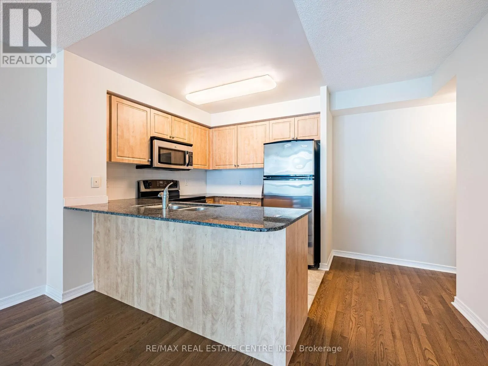 1817 - 509 BEECROFT ROAD