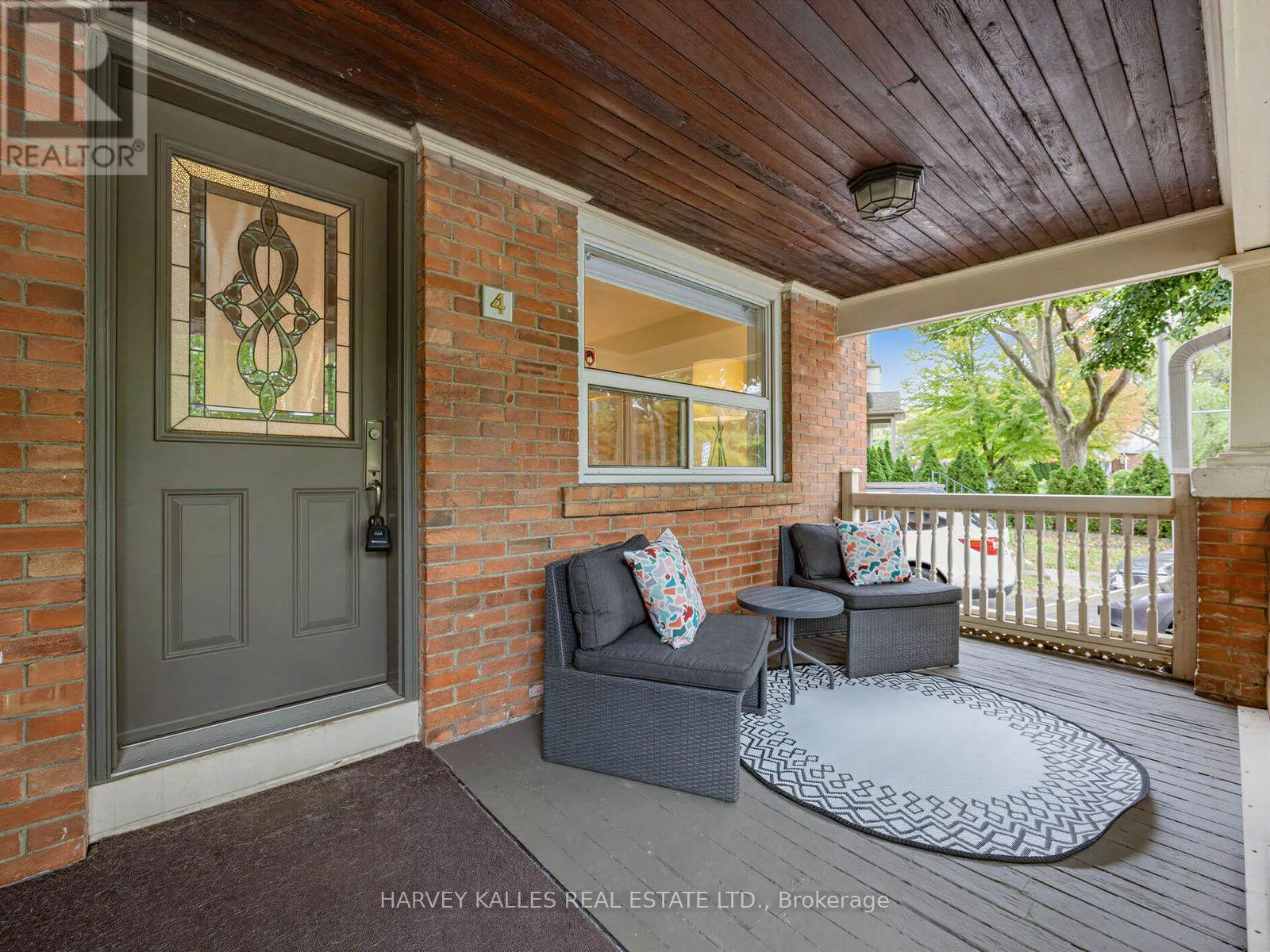 4 KENRAE ROAD