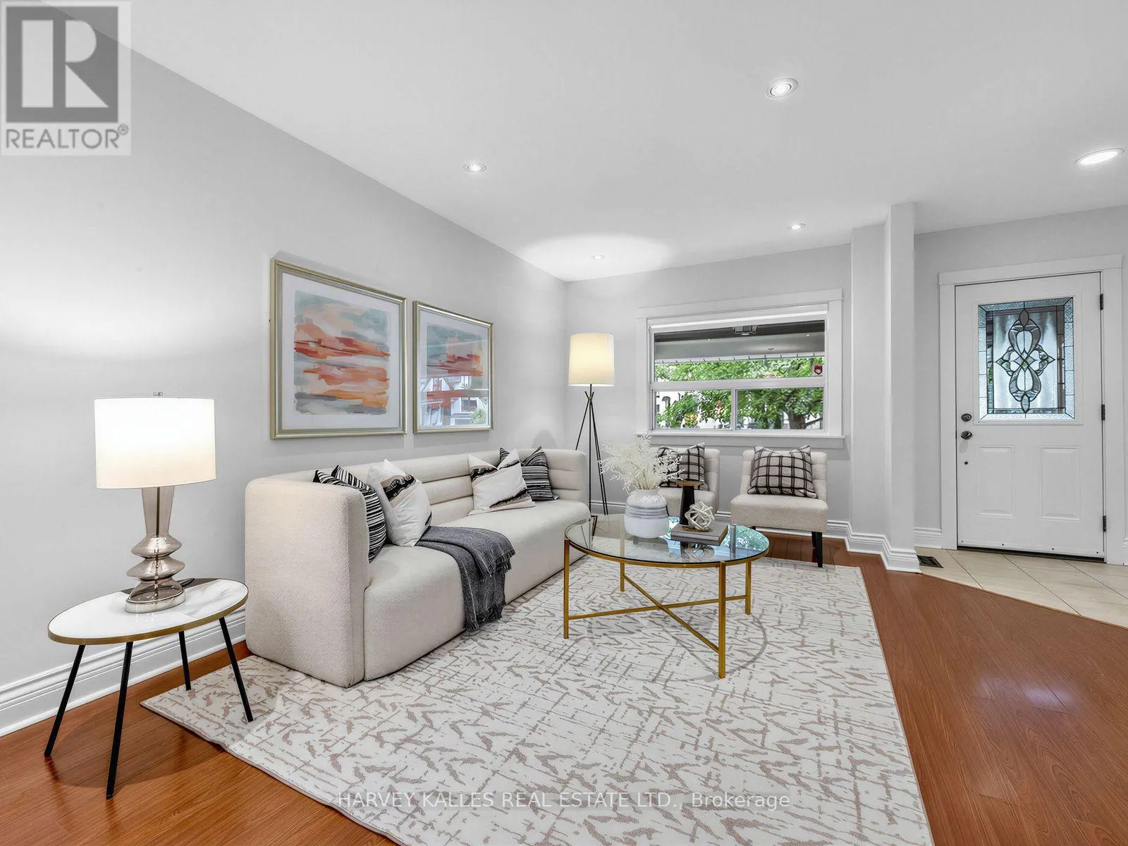 4 KENRAE ROAD