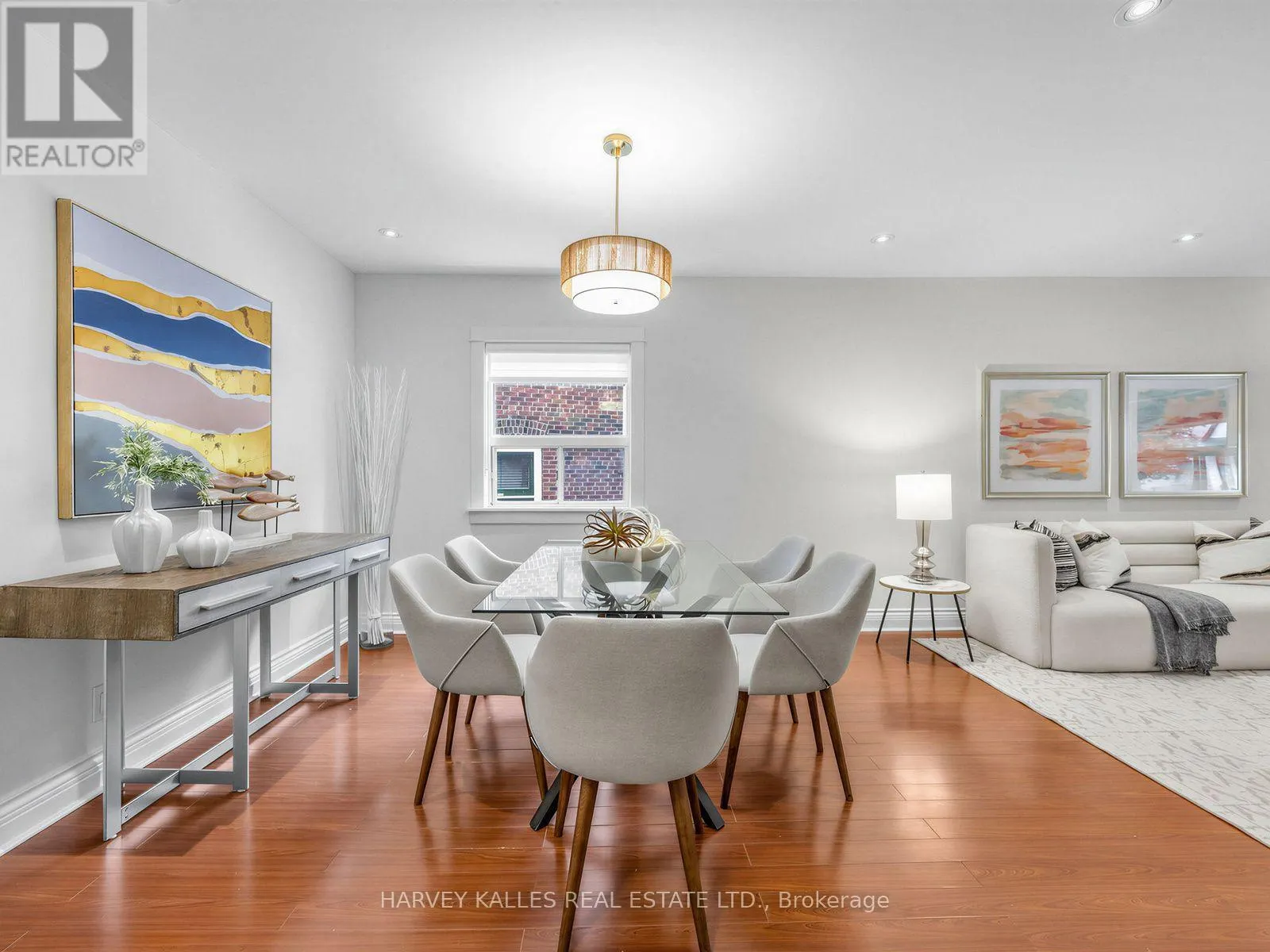 4 KENRAE ROAD