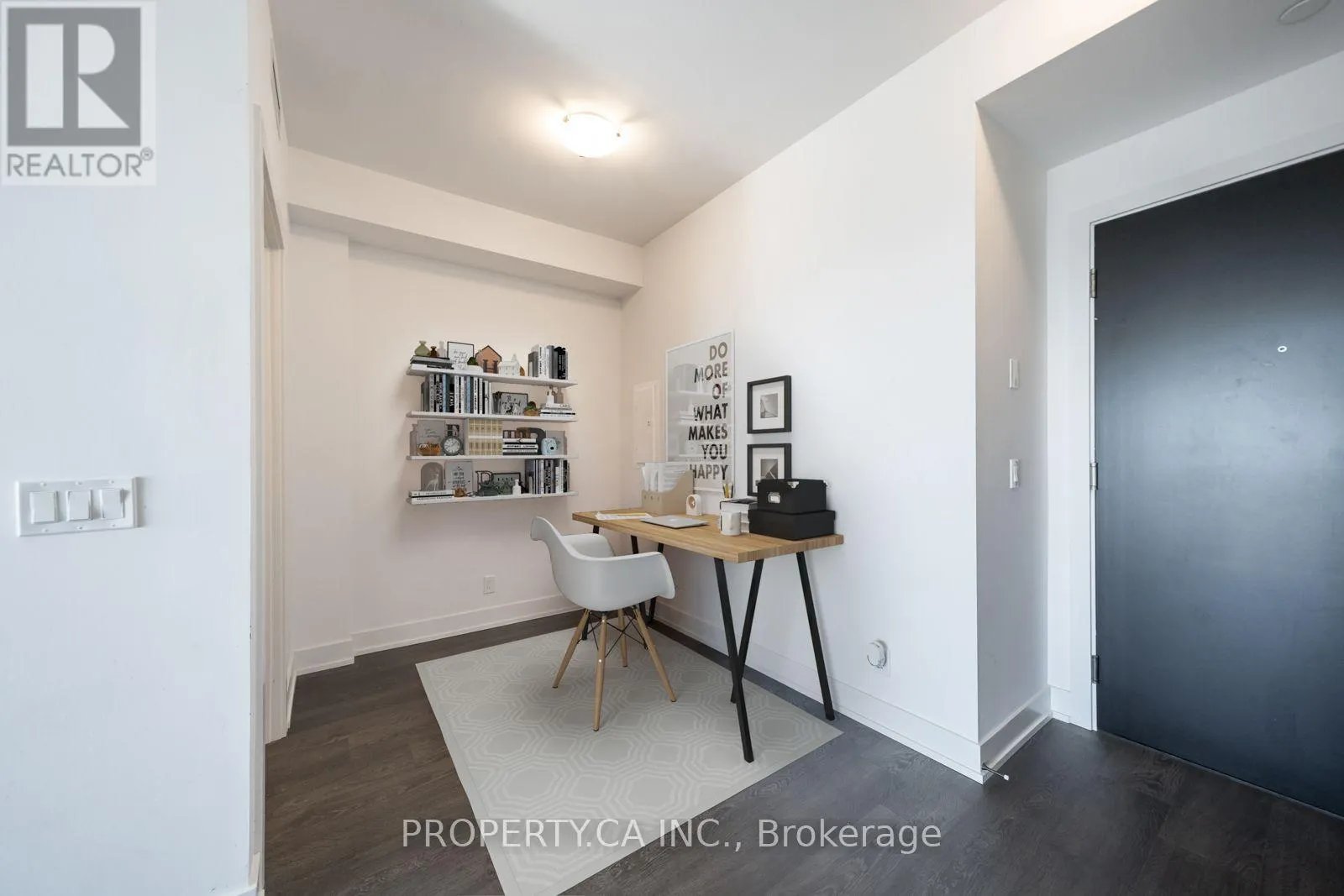 1103 - 11 LILLIAN STREET