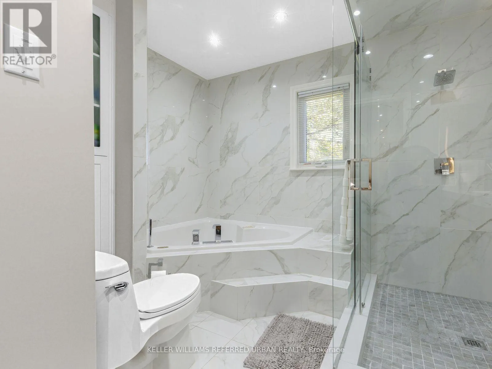 49 INVERMAY AVENUE