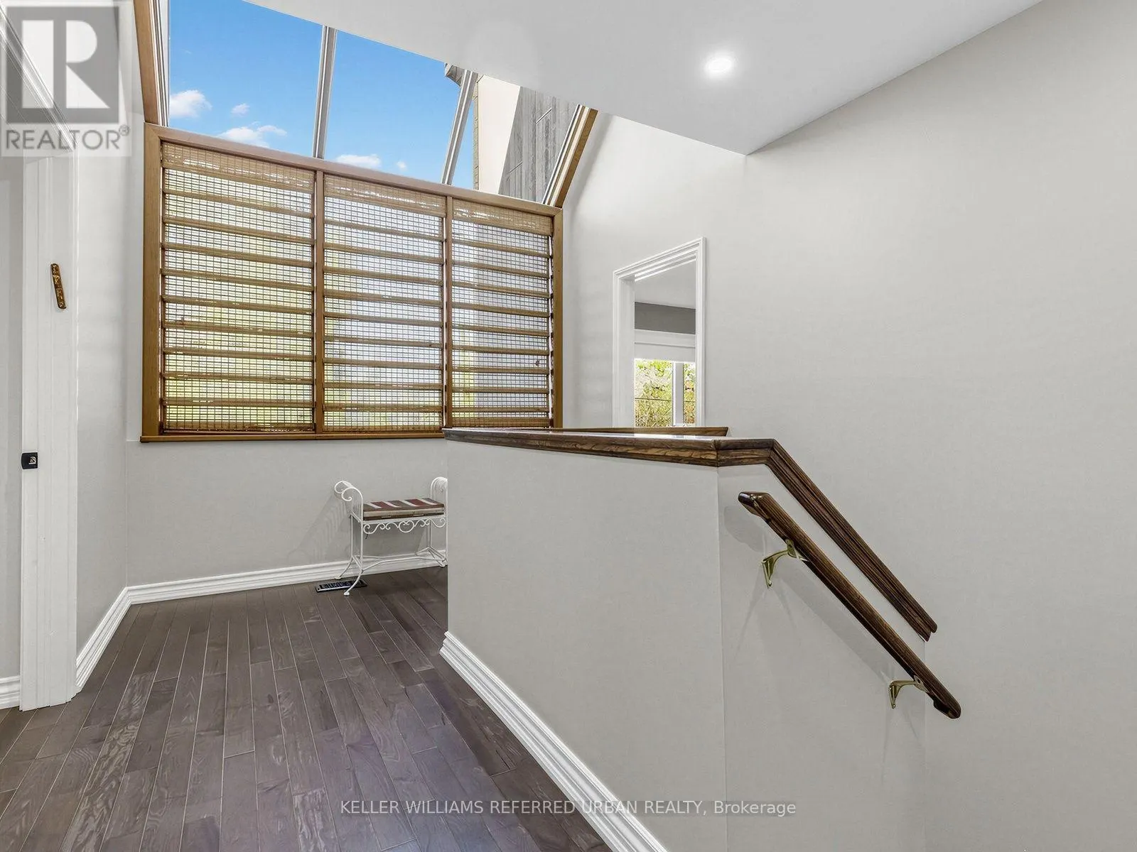 49 INVERMAY AVENUE