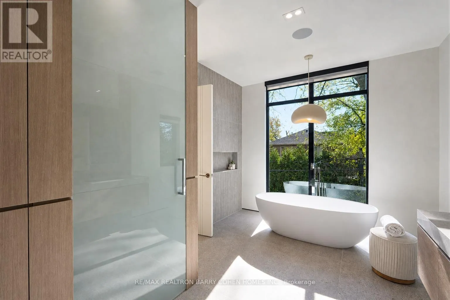 35 FELBRIGG AVENUE