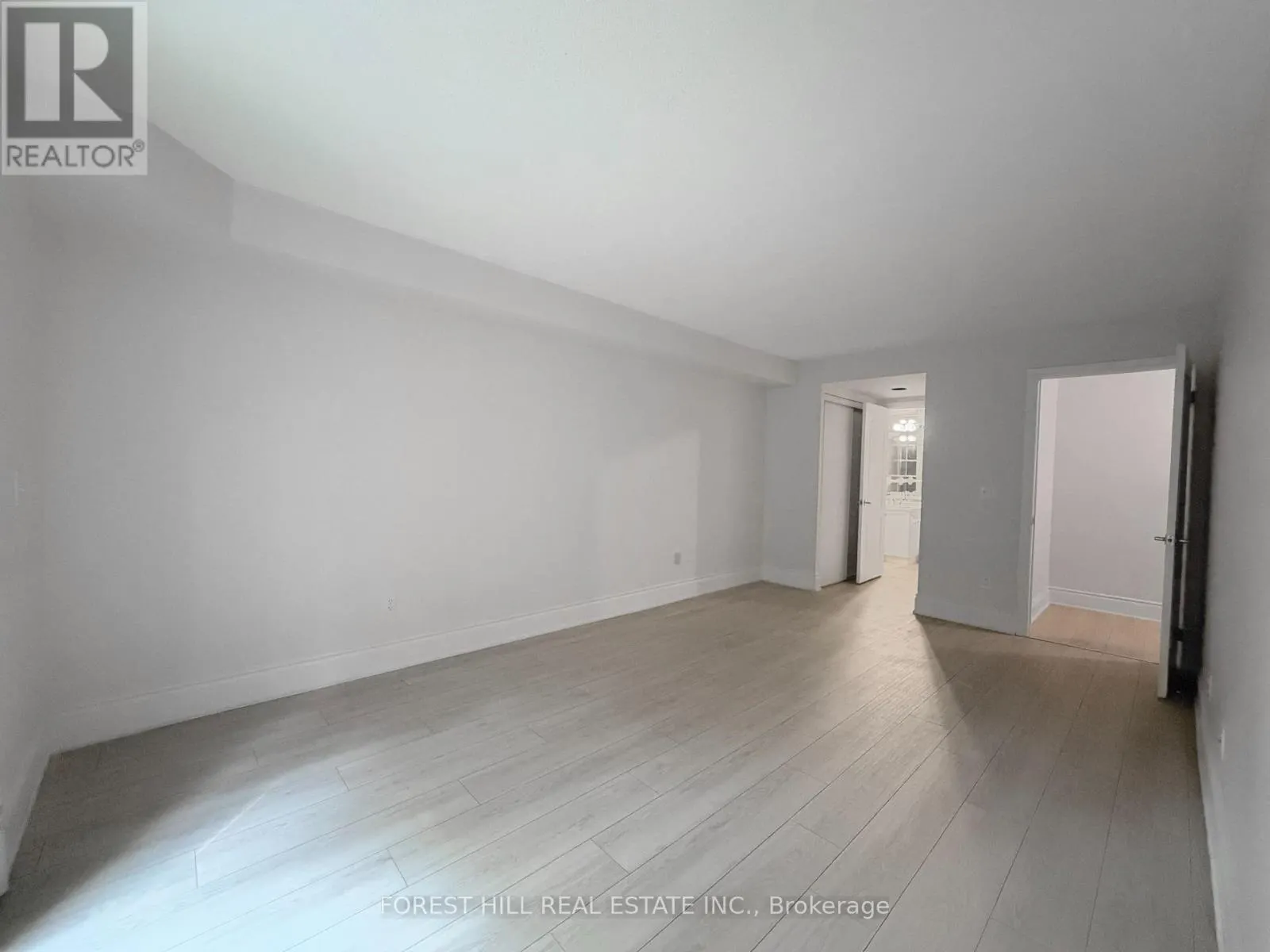 205 - 75 YORK MILLS ROAD