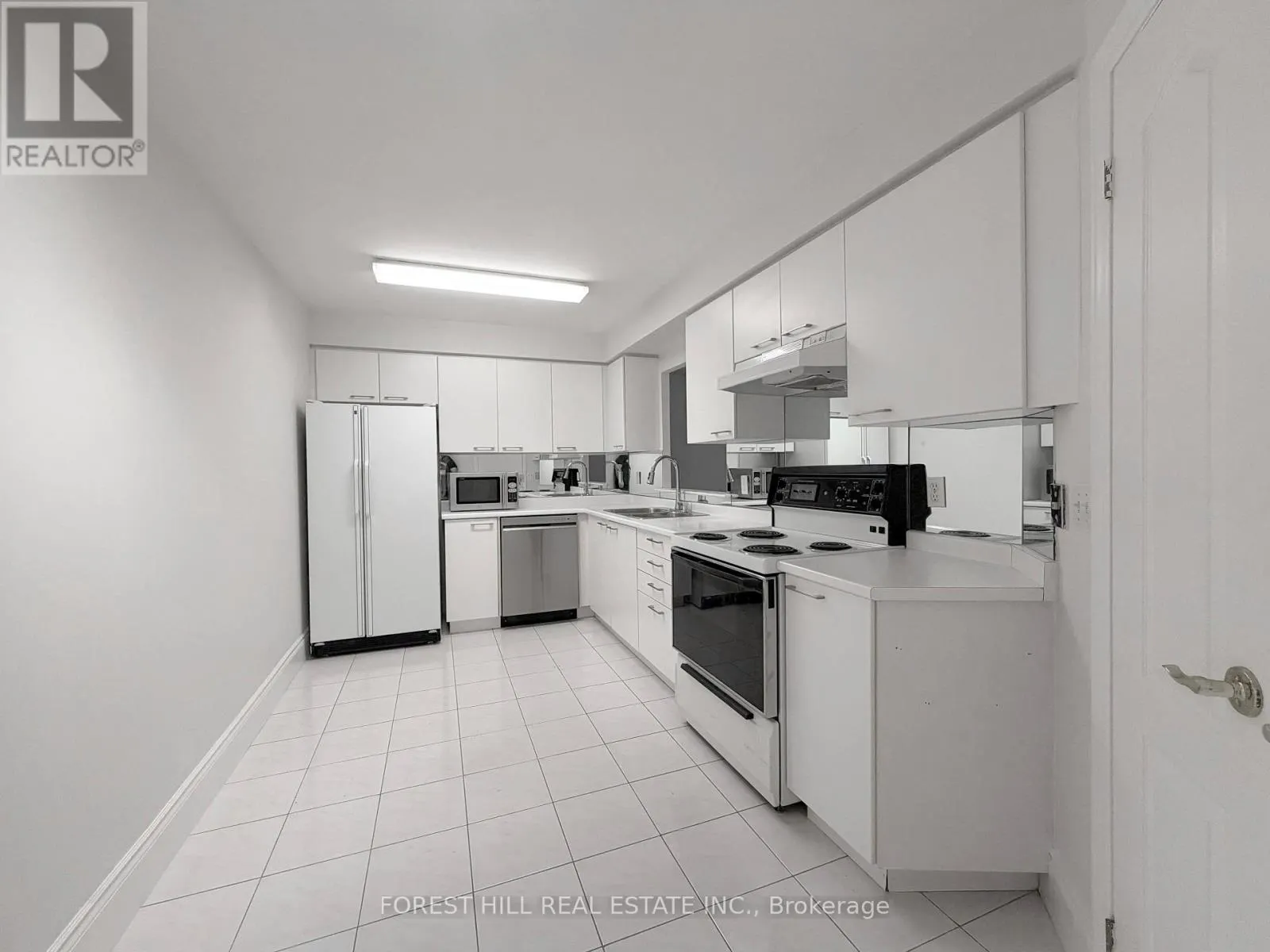 205 - 75 YORK MILLS ROAD
