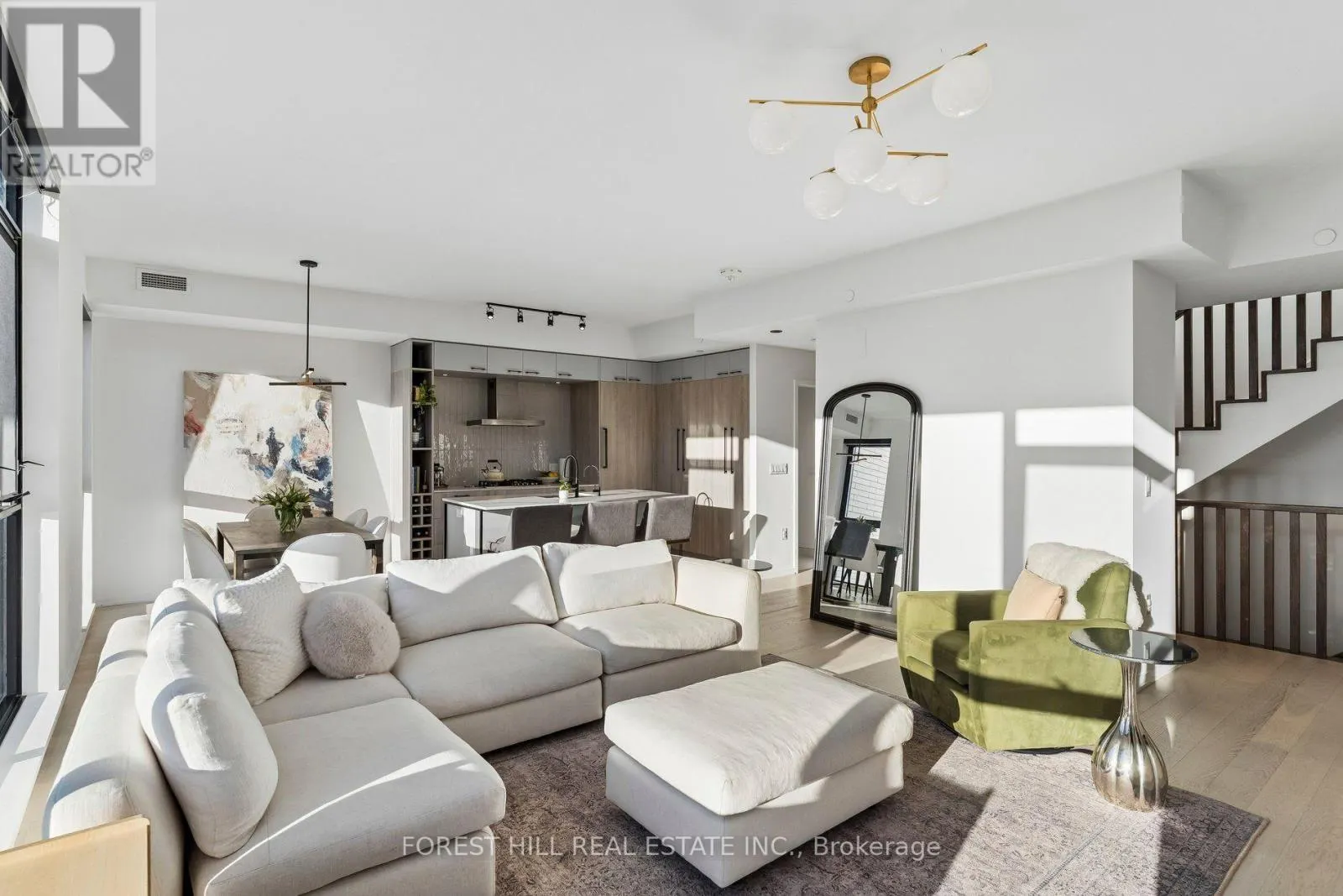 PH1006 - 41 DOVERCOURT ROAD