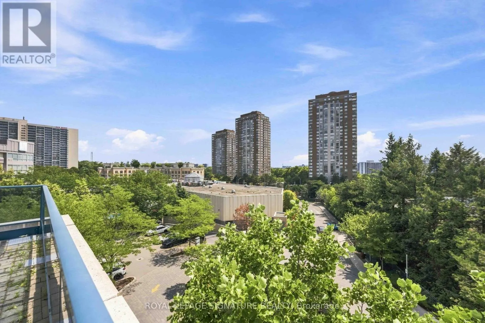 403 - 181 WYNFORD DRIVE