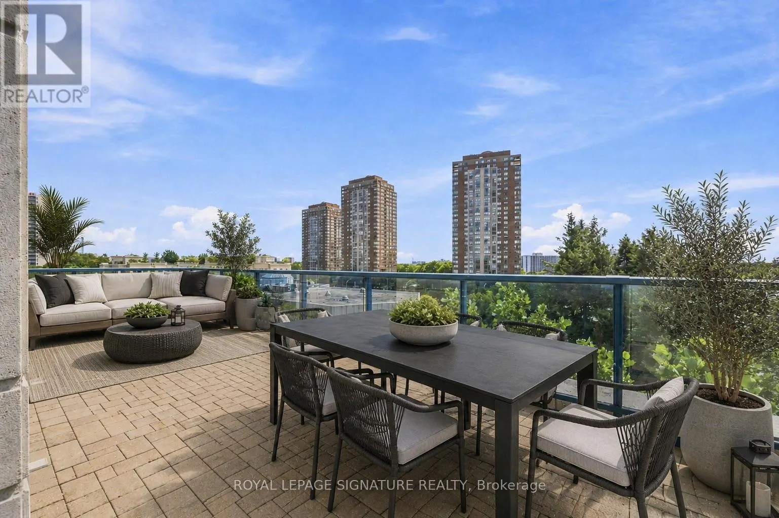 403 - 181 WYNFORD DRIVE