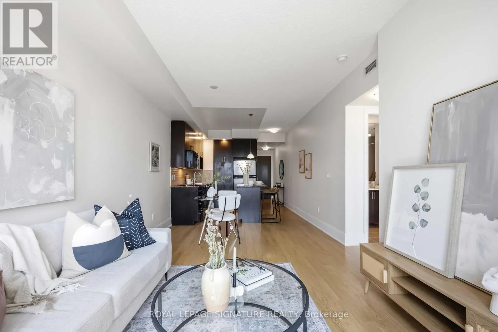 403 - 181 WYNFORD DRIVE