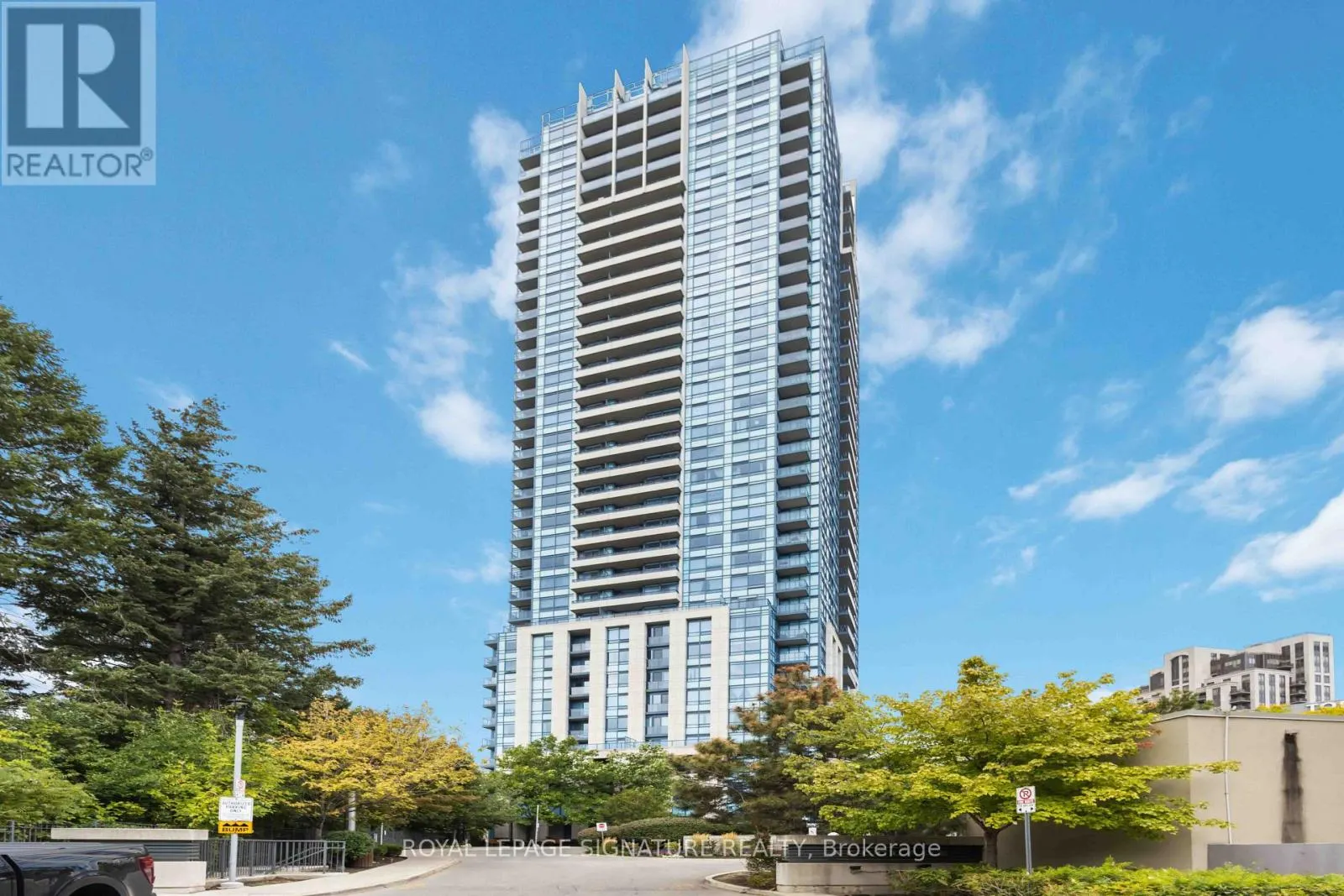 403 - 181 WYNFORD DRIVE