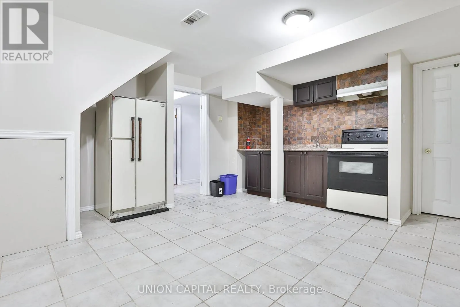 BASEMENT - 168 OLD SHEPPARD AVENUE