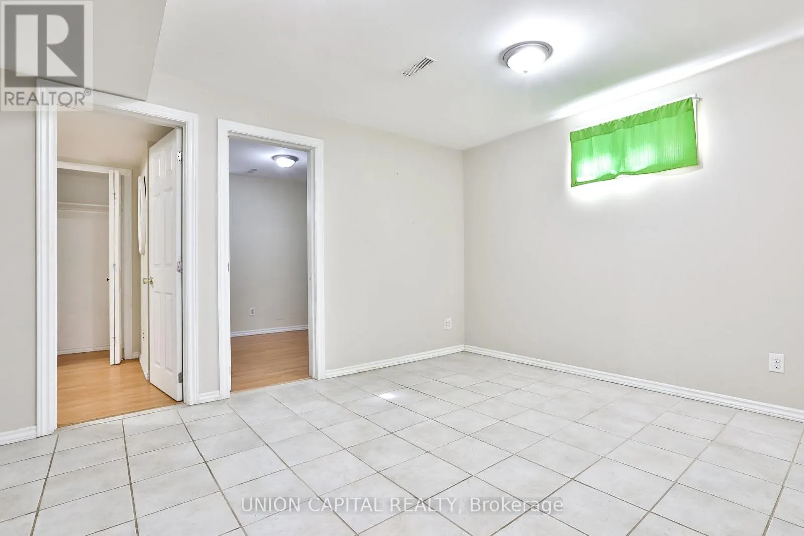 BASEMENT - 168 OLD SHEPPARD AVENUE